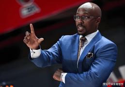 世界杯下注入口 -打臉(liǎn)杜锋？米切尔大赞徐昕：盖帽CBA第(dì)1，因他广州防守效率第(dì)一