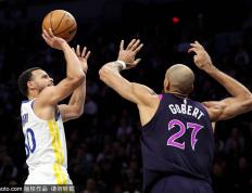 世界杯官网 -朱利葉(yè)斯(sī)·蘭(lán)德尔31分领衔，森林狼击败伤病缠身的独行侠