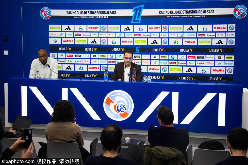 竞彩世界杯 -弗拉泽执掌陕西联合：全攻全守的足球新篇章